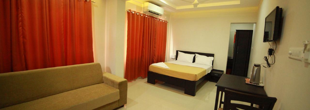 Riva Residency Hotel Palakkad Exterior foto